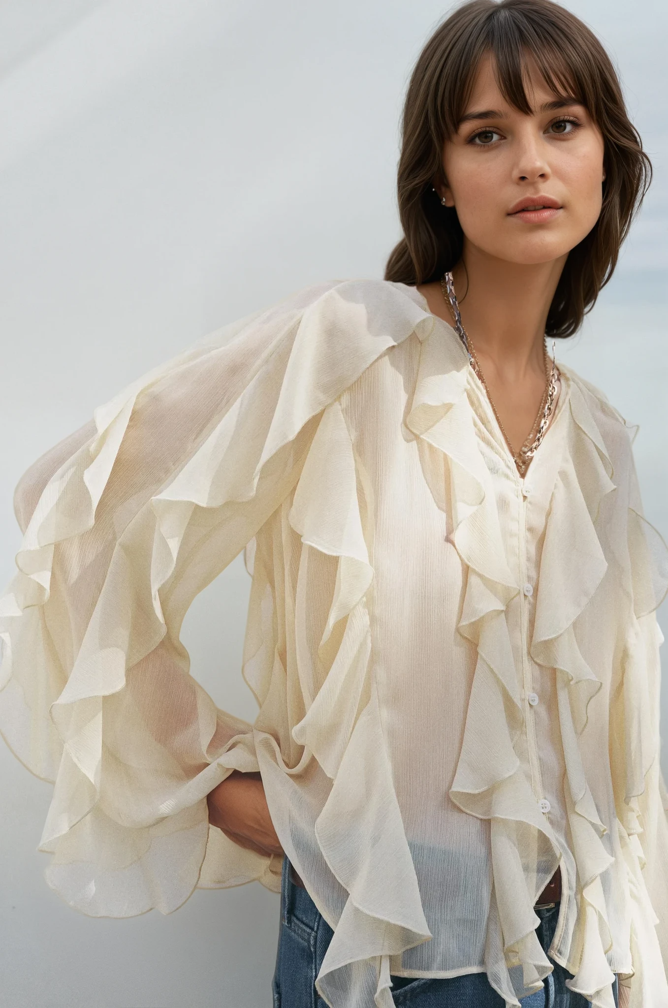 FleurVie™ – Tijdloze Elegantie in een Luchtige Blouse