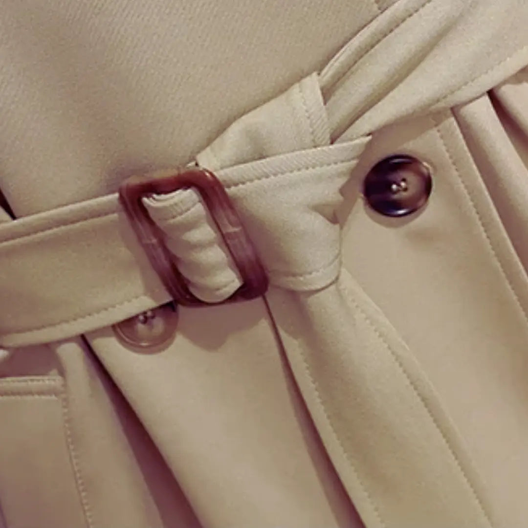 Sculptura™ trenchcoat