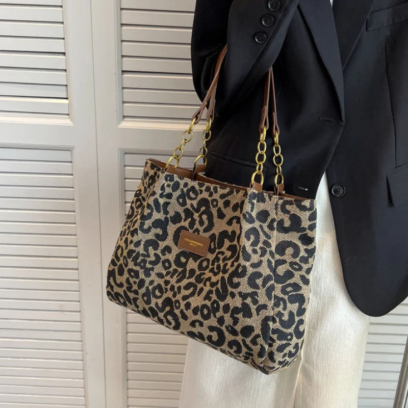 Lunera™ Canvas Tote – Tijdloze Stijl & Praktisch Design