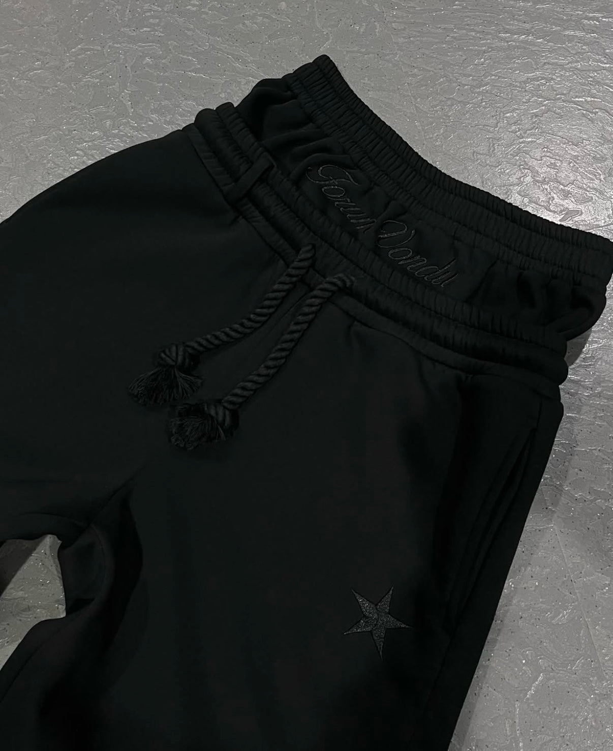 RetroFlex™ – De Perfecte Mix van Stijl en Comfort