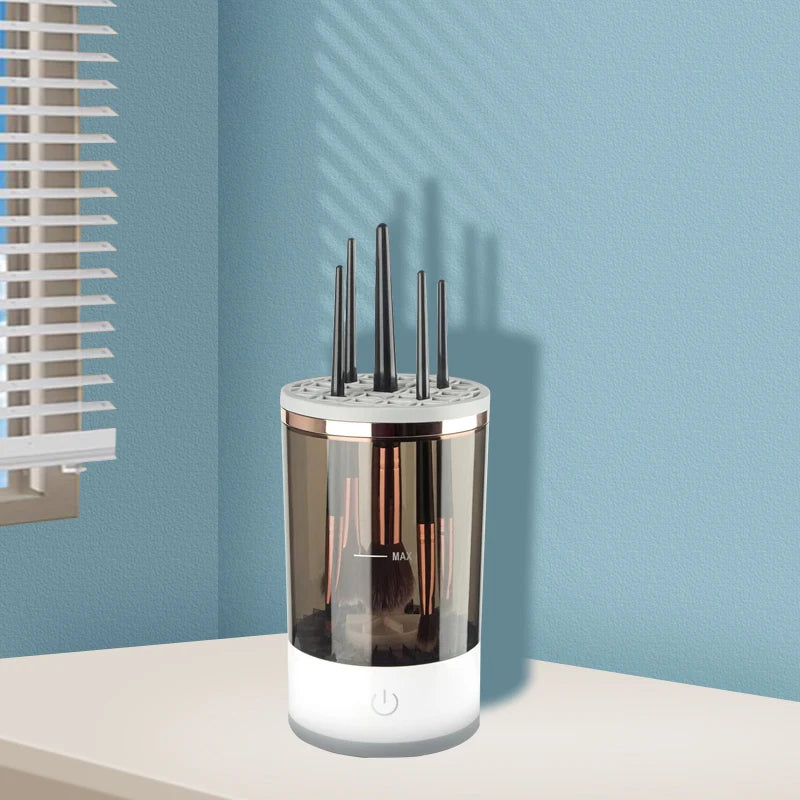 PureBristle™ – De Snelle & Makkelijke Manier om je Make-up Kwasten Schoon te Houden