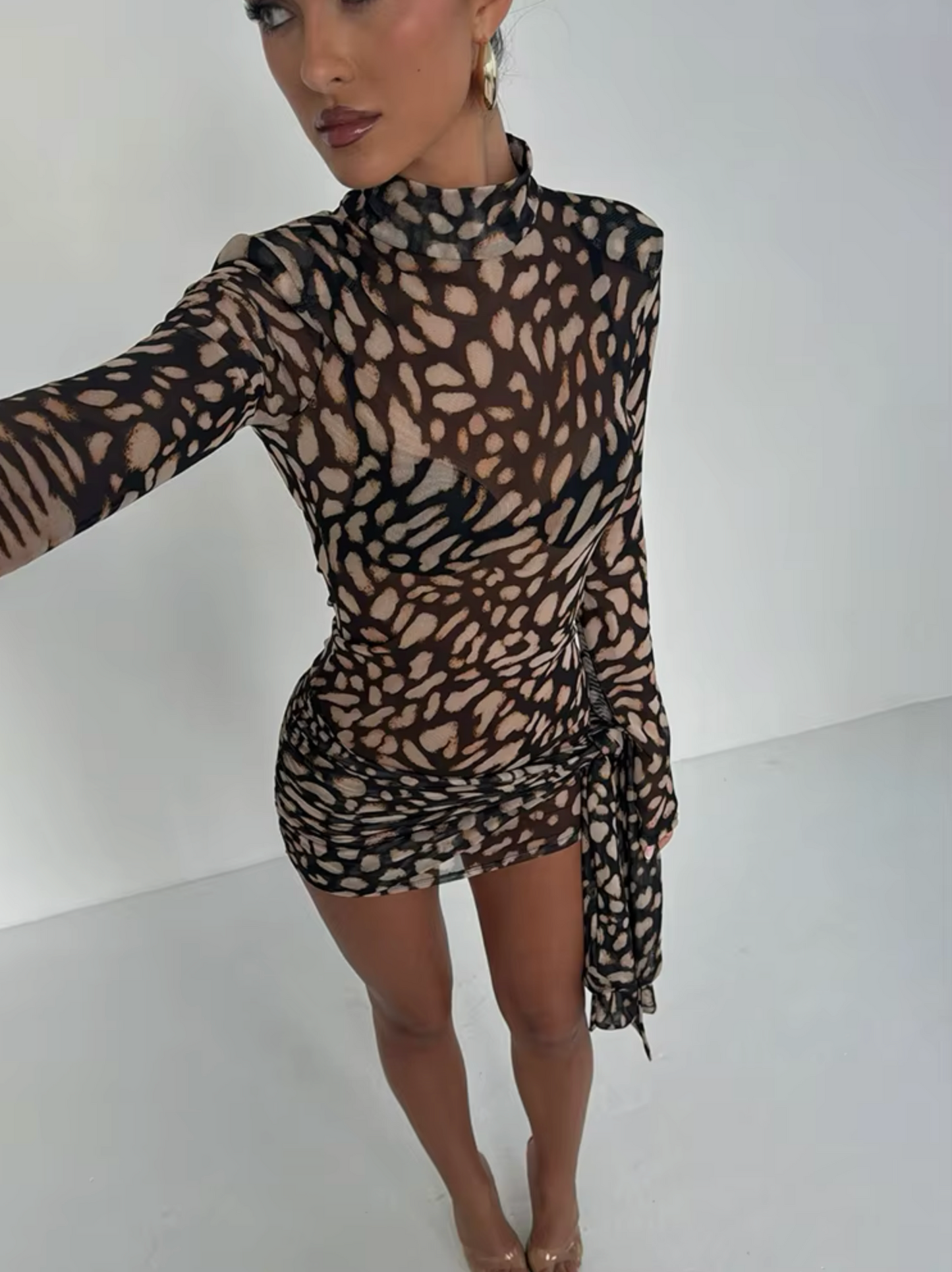 Glamora – Jouw Statement Outfit voor Elke Gelegenheid!