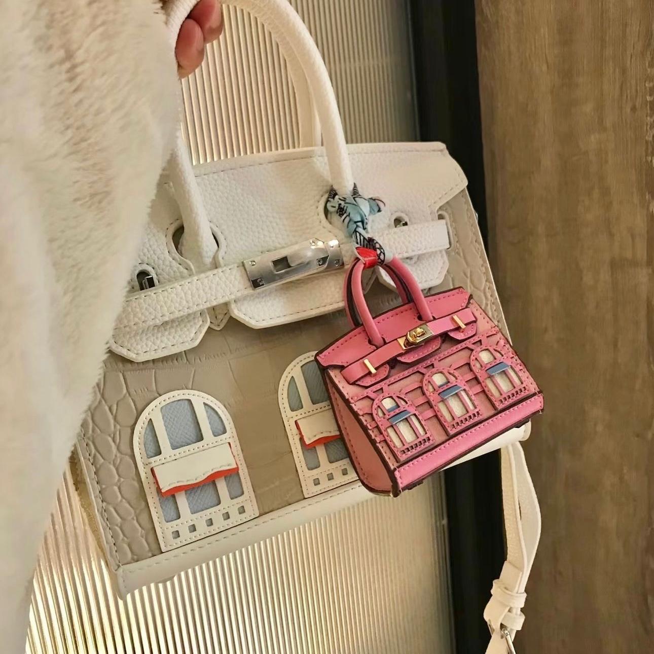 LuxeClip™ – Stijlvol, Compact & Luxueus