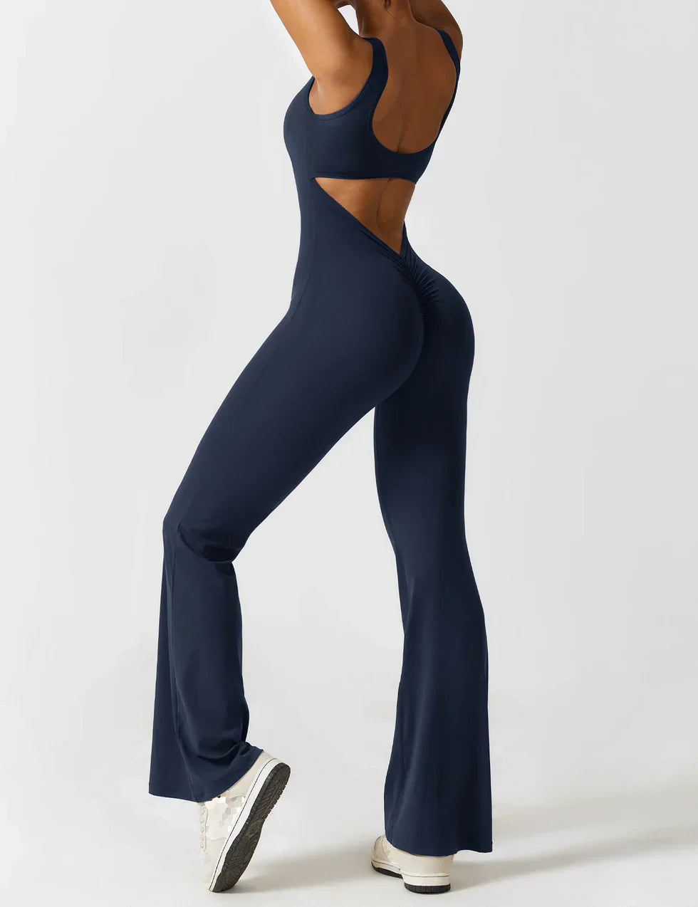 VedaFit™ – Jumpsuit met Flared Fit & Sculpting Effect!