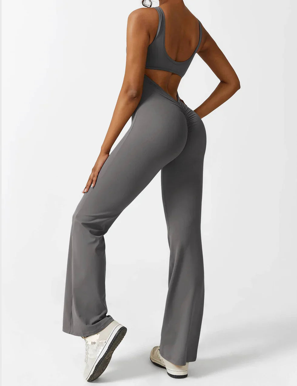 VedaFit™ – Jumpsuit met Flared Fit & Sculpting Effect!
