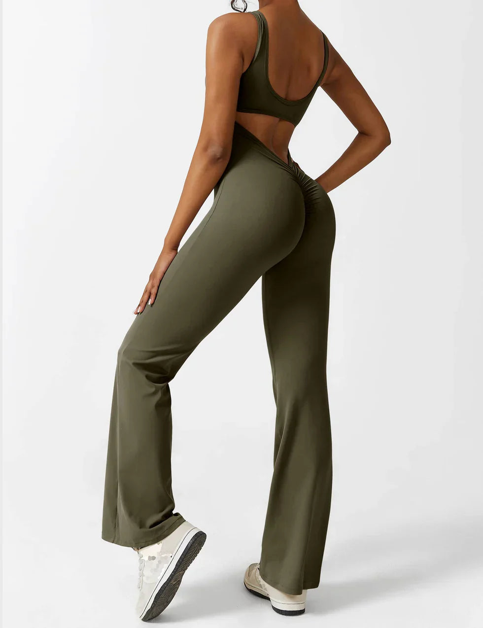 VedaFit™ – Jumpsuit met Flared Fit & Sculpting Effect!