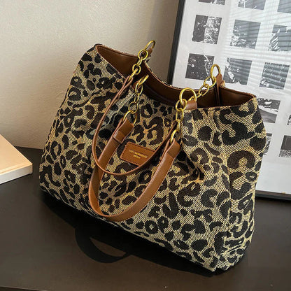 Lunera™ Canvas Tote – Tijdloze Stijl & Praktisch Design