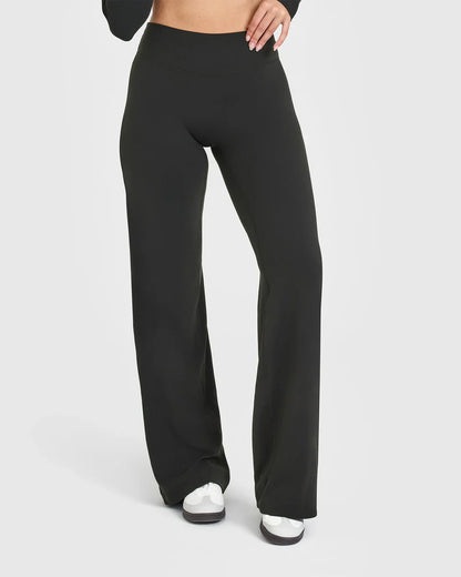 NovaForm™ Straight Leg Pants