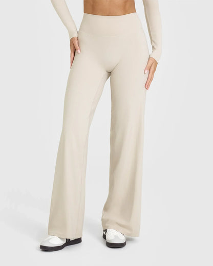 NovaForm™ Straight Leg Pants