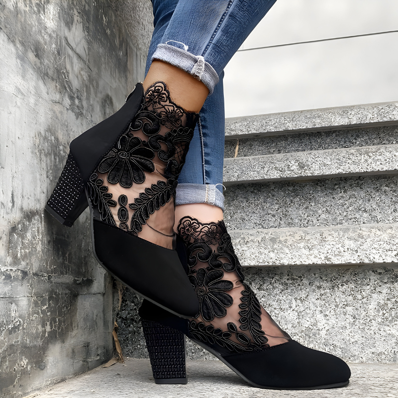 VeloriaStep™ | Elegante hakken met comfortgerichte ondersteuning