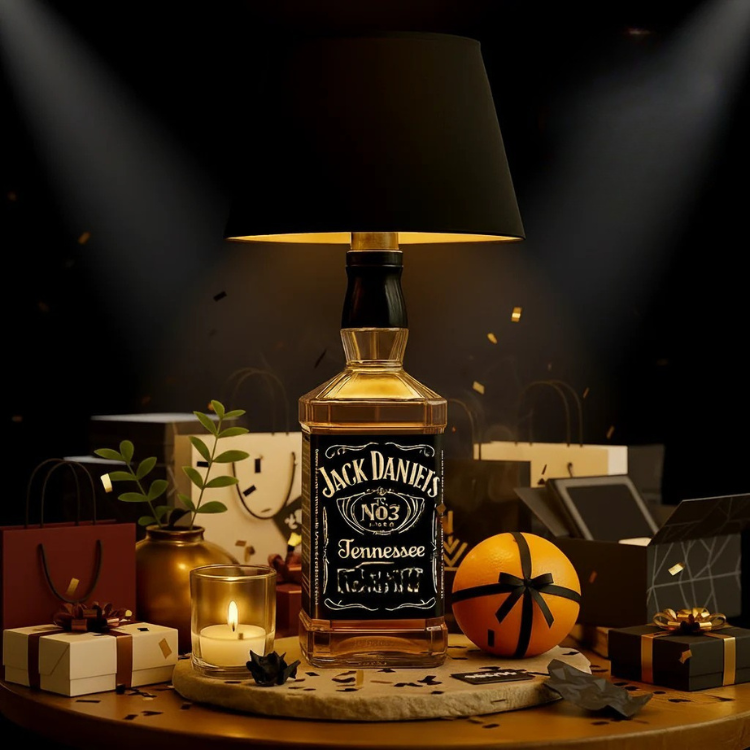 Ambiio | Tover elke fles om tot een magische tafellamp