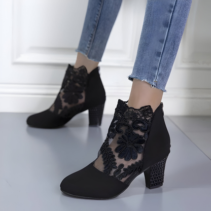 VeloriaStep™ | Elegante hakken met comfortgerichte ondersteuning
