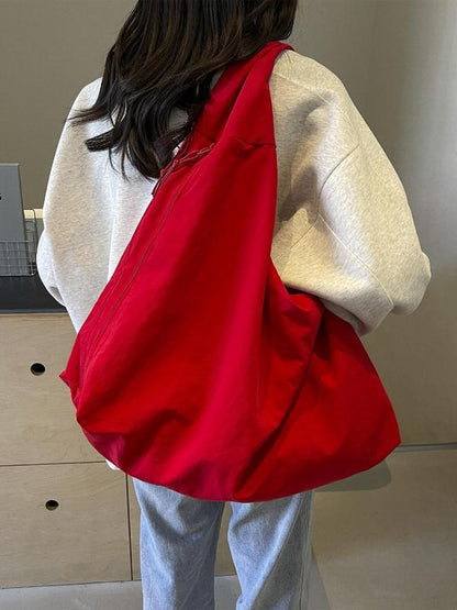 AERIVA™ Lounge Bag