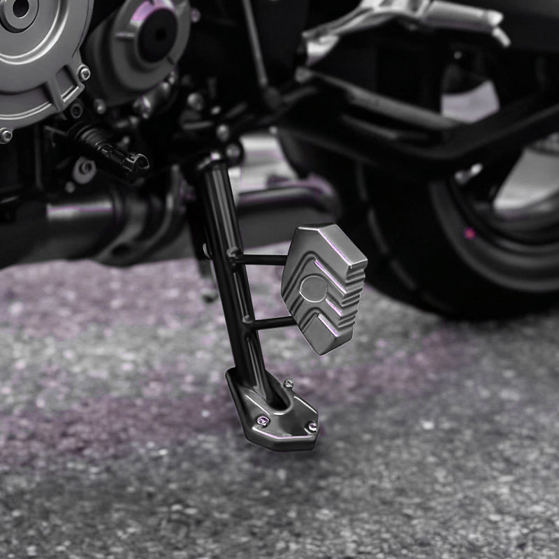 MotoGuard Base™ – Zijstandaard Verbreder voor Motorfietsen