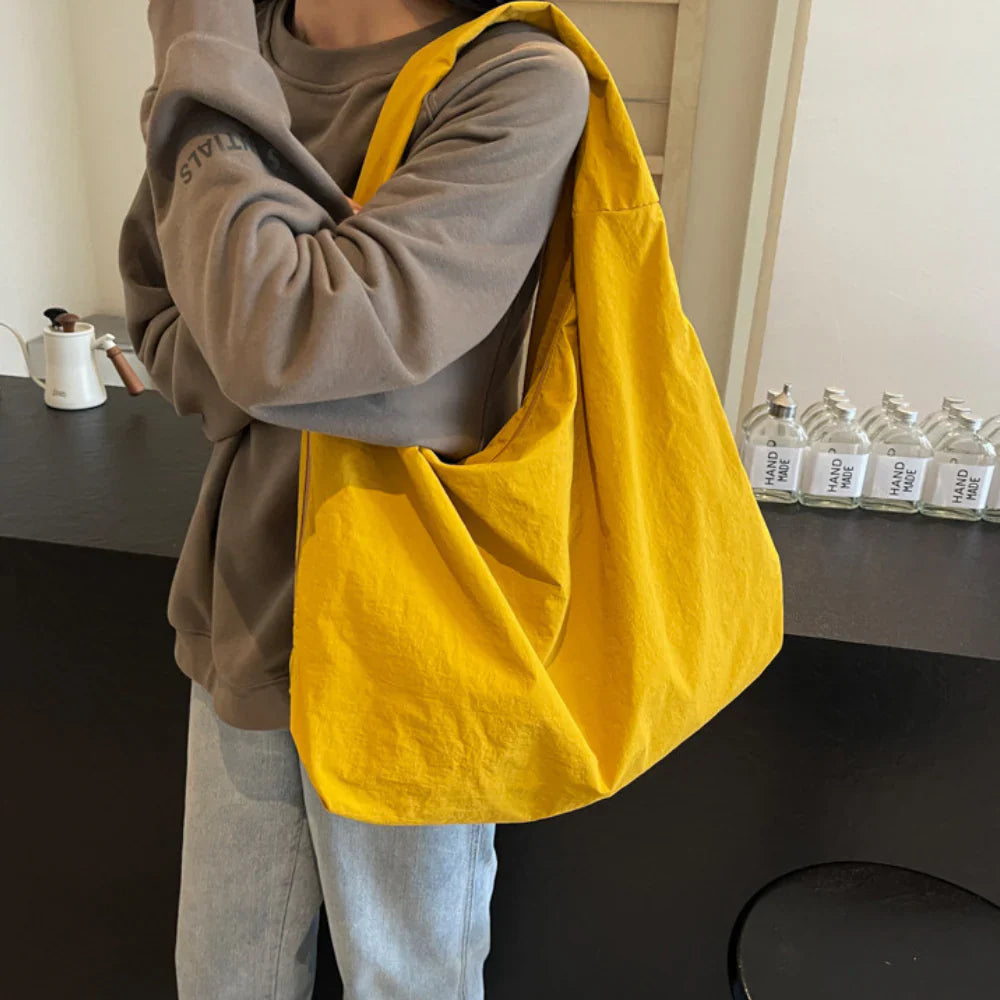 Nalya™ Hobo Bag – Stijlvol, Duurzaam & Praktisch