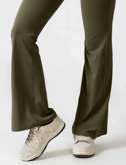 VedaFit™ – Jumpsuit met Flared Fit & Sculpting Effect!
