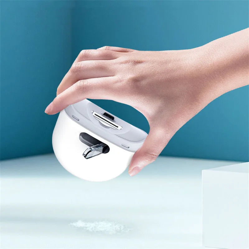 NailEase™ | Je nagels verzorgen was nog nooit zo makkelijk.