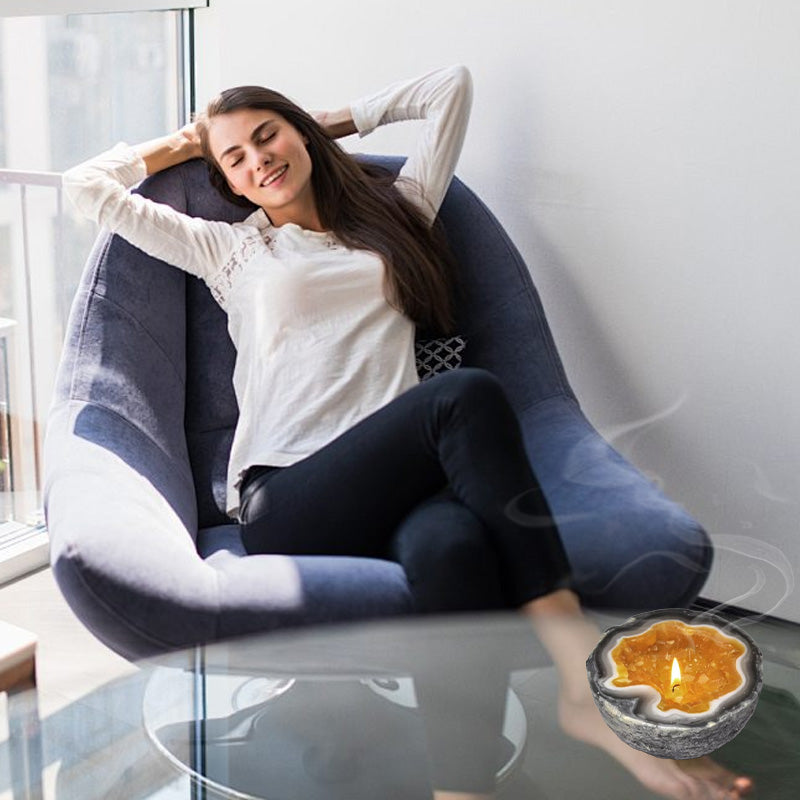 Lumyra™ Geode Kristalkaars – Natuurlijke Rust & Sfeervolle Elegantie