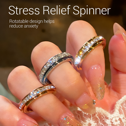 AureliaTurn™ – Luxe Draaiende Zirkonia Ring